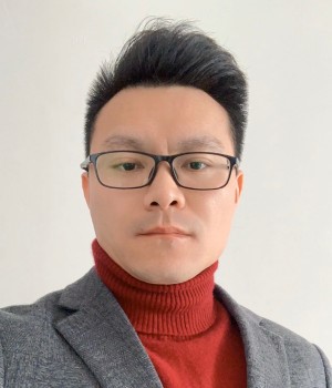 展翅高飞